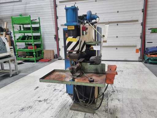 ARO 2210BSC Spot-Schweißer 157 kVA