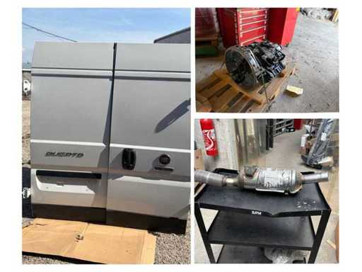 Sale of new original IVECO & FIAT spare parts | No reserve price