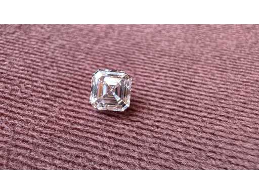 Diamant – ca. 1,00 Karat – quadratischer Smaragdschliff (zertifiziert)