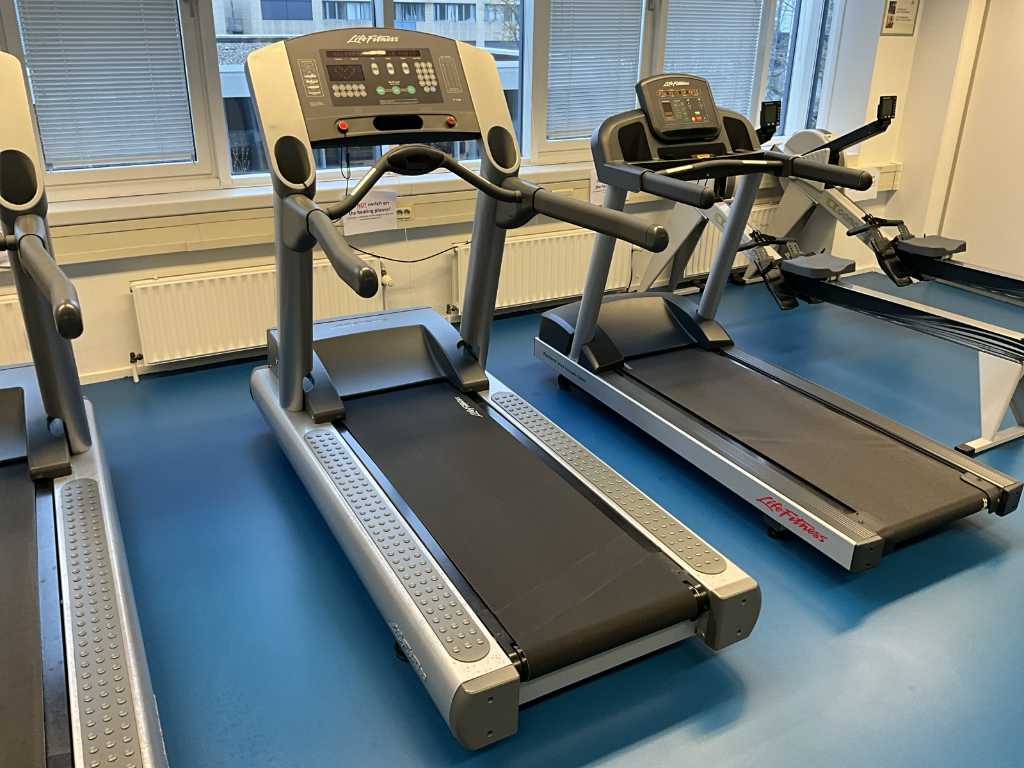 Life Fitness T91 Treadmill
