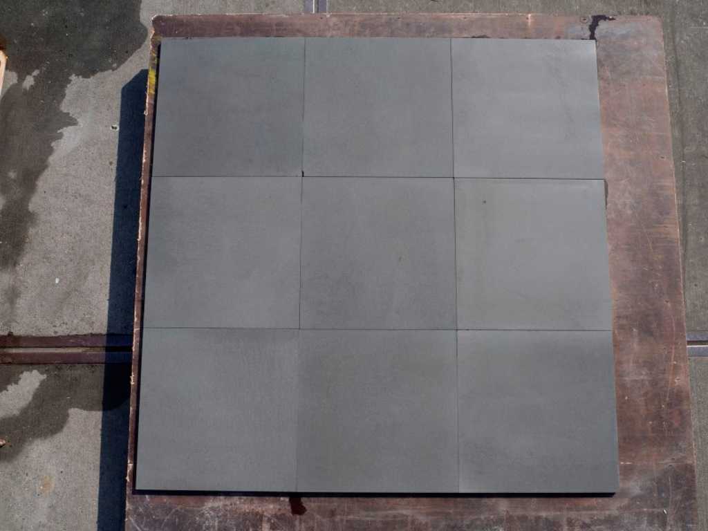 Natural stone tiles 33.5m² 