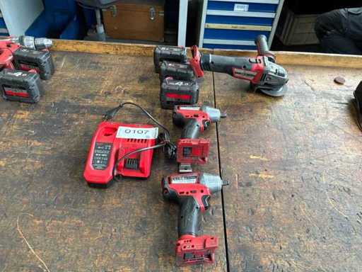 MILWAUKEE - 18 V - Lot 18 V Draadloze Handheld Machines