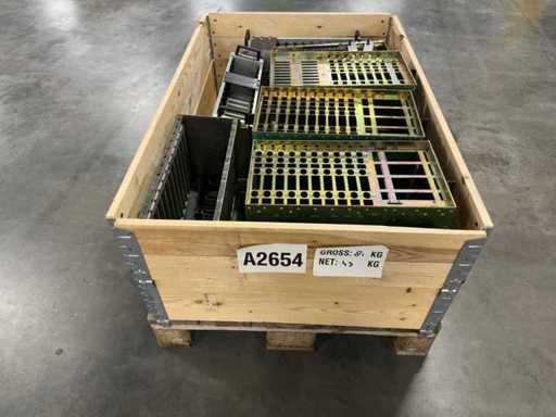 Yokogawa / Mix – Partia z różnymi przemysłowymi częściami rack/podwozia