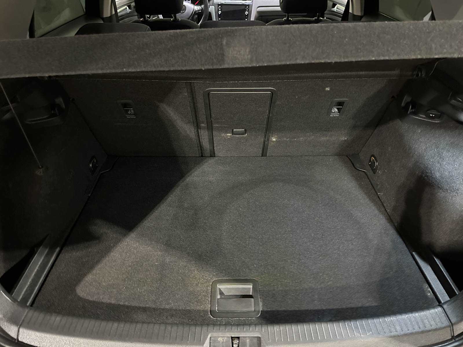 Volkswagen Golf 1.0 TSI Comfortline Business 110pk 2018 (Origineel-NL), RX-771-L