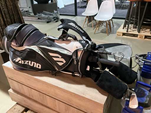 Mizuno - Mizuno golftas met clubs