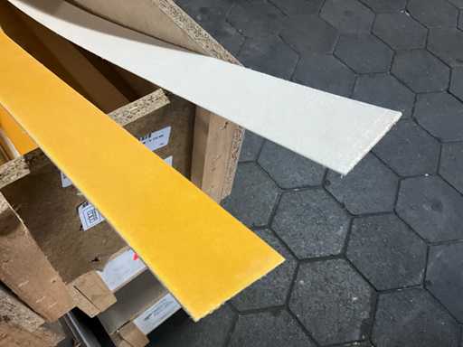 Un lot de benzi adezive antifoc palusol 100SA