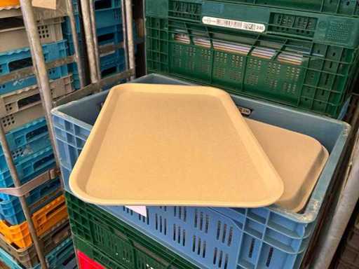 Partij kunststof dienbladen