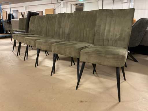 Olivia Essstuhl (6x)