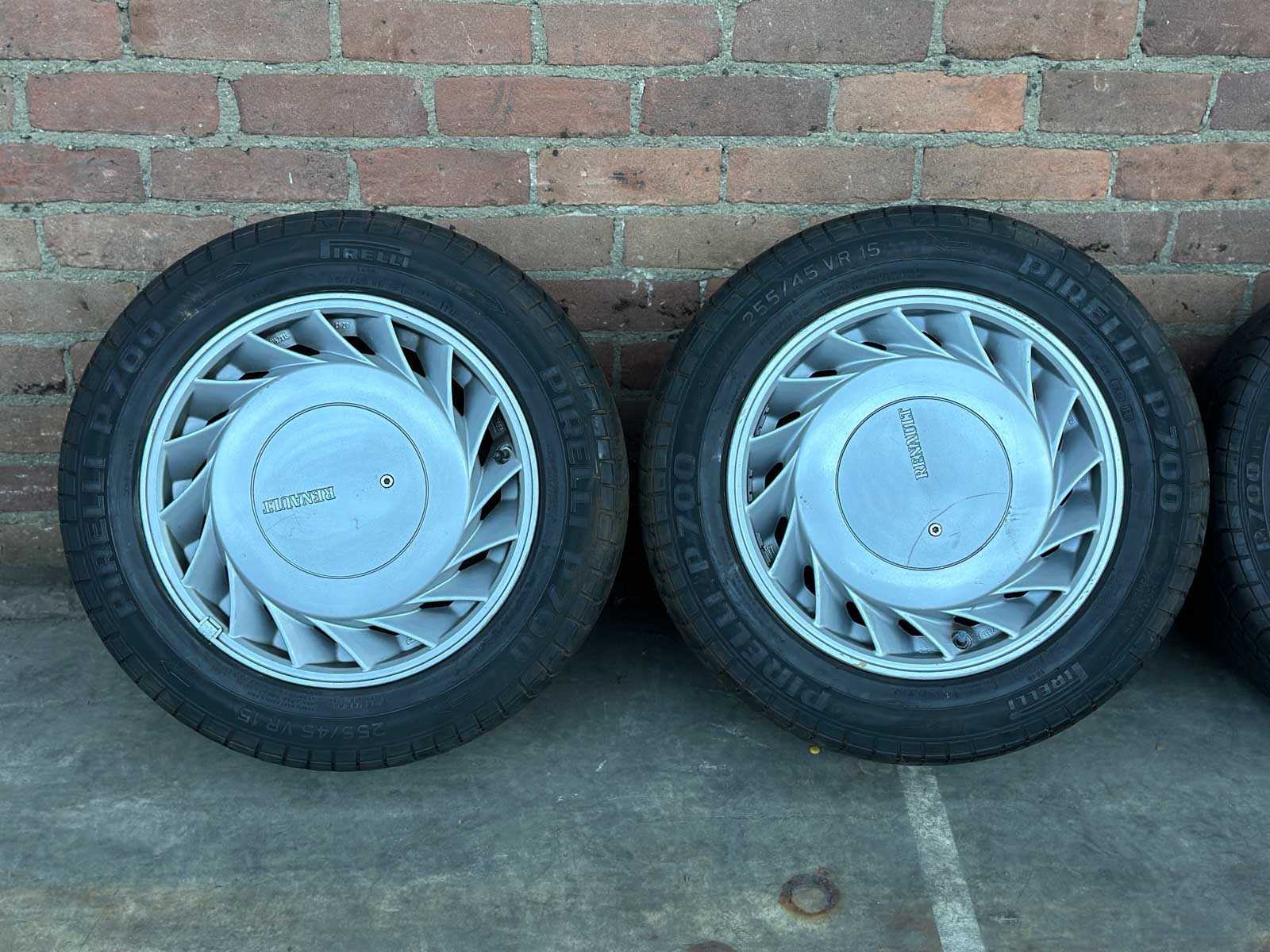 Renault Alpine 2.5 V6 GT Turbo 200pk 1986 (Origineel-NL), PK-24-GL