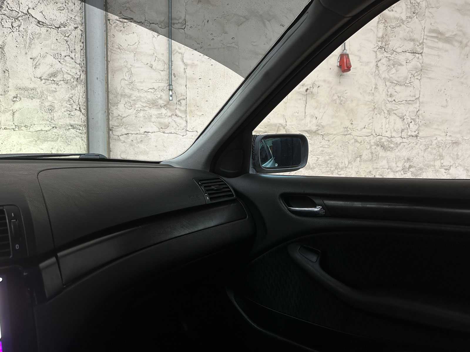 BMW 320i Executive 6-cylinder 150hp 1998, XJ-DS-29