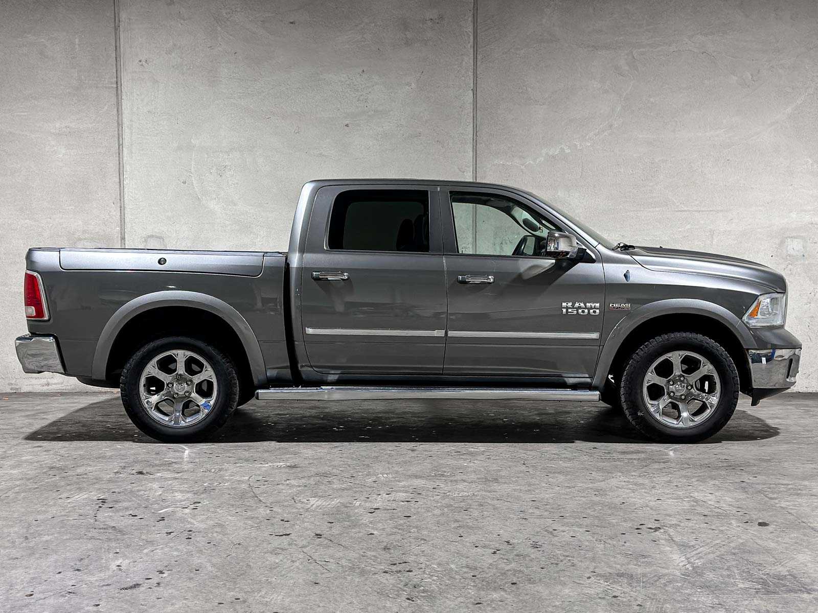 Dodge Ram 1500 5.7 V8 4x4 QC 6'4 401pk 2014 LPG (Origineel-NL) (BTW), VG-248-G