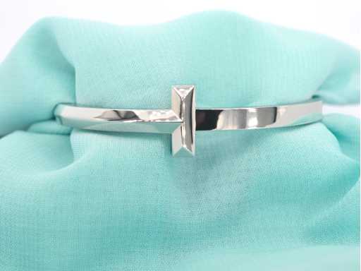 Tiffany and Co Tiffany T witgouden armband