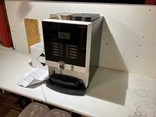 Etna Dorado compact espresso coffee machine