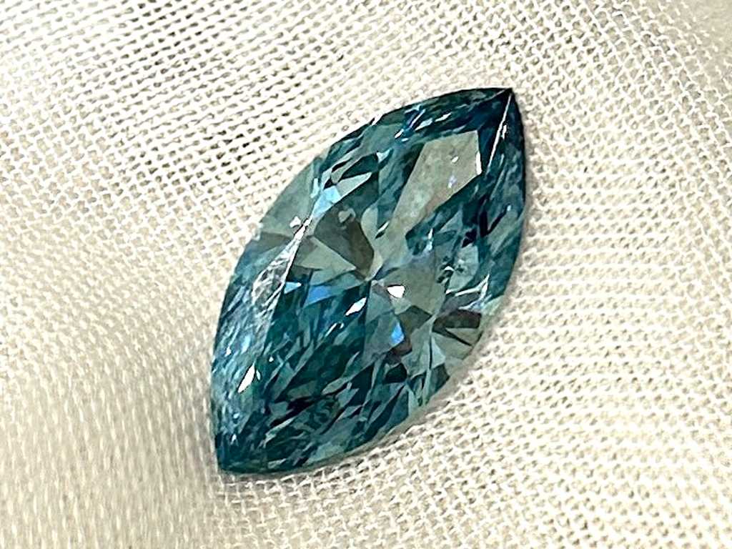 Diamant - Fancy colour blauw gekleurde diamant van 2.06 karaat (gecertificeerd)