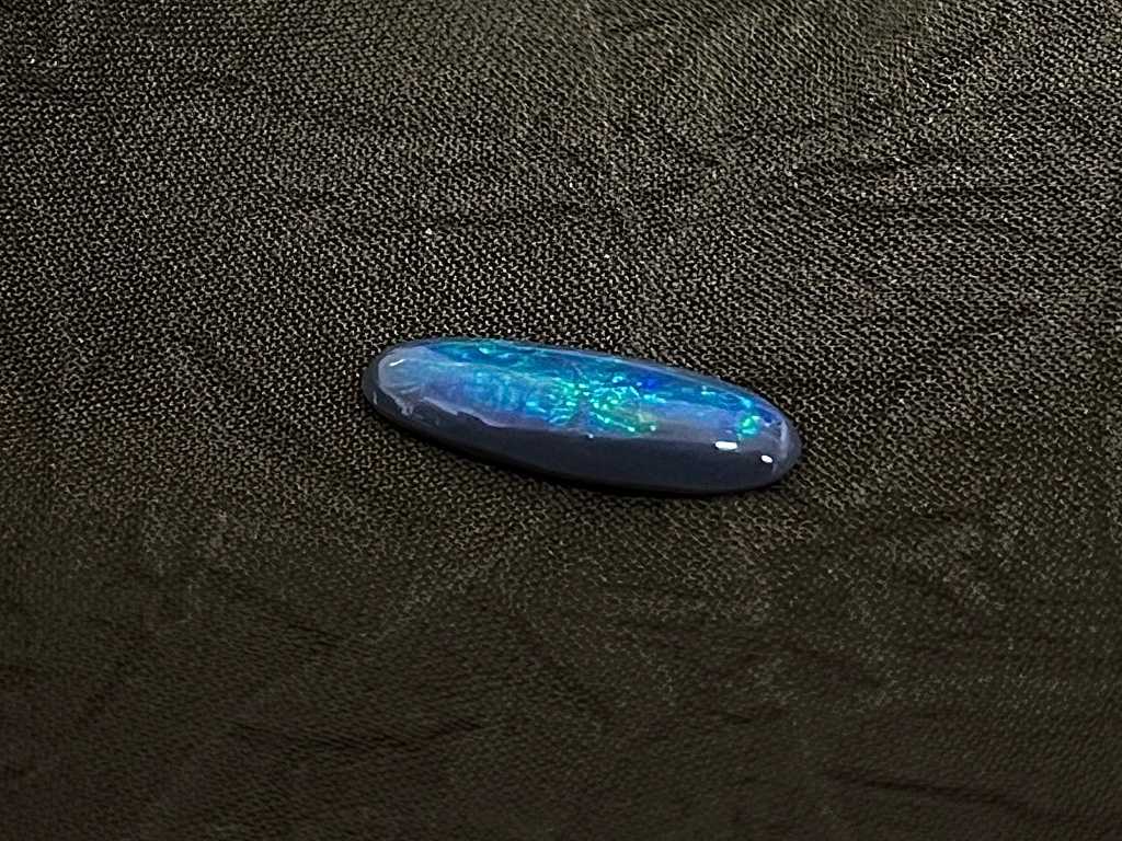 Opale - 1,29 carat véritable opale naturelle
