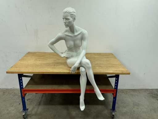 Mannequin sitting