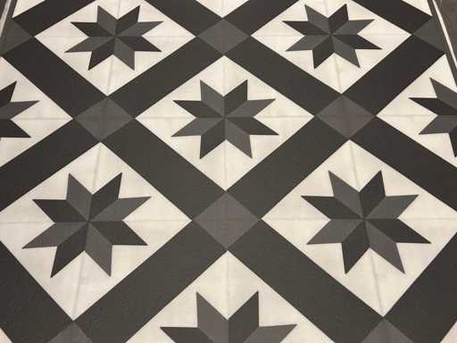 104 m² PVC selbstklebende Fliesen – 610 x 610 x 2,5 mm