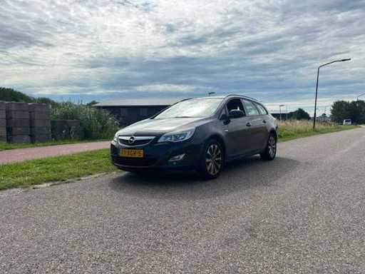 Opel Astra Sports Tourer 1.4 Turbo Anniversary Edition 2012 | 77-XGR-5 i
