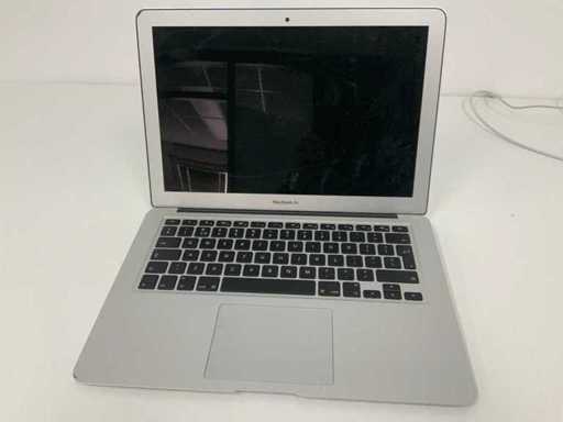 Apple A1466 13-calowy MacBook Air MQD32LL/A FMI