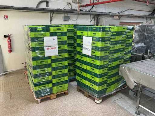 Stackable crates (180x)