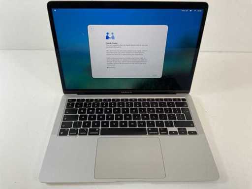Apple MacBook Air 13,3", Apple M1, 8 GB RAM, 251 GB SSD