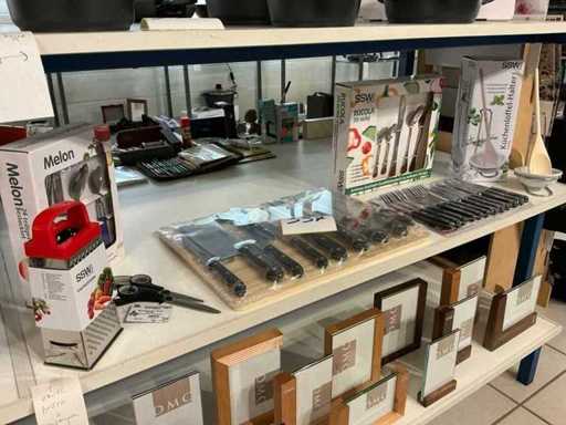 Various kitchen supplies