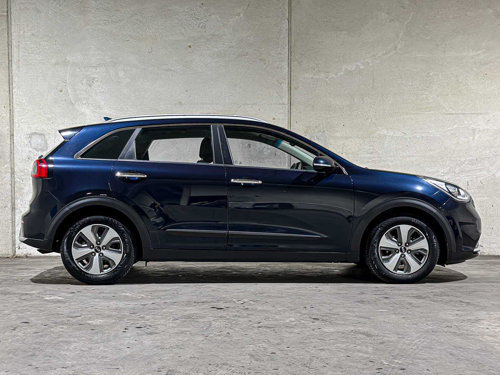 Kia Niro 1.6 GDi Hybrid DynamicLine 141pk 2018 (Origineel-NL + 1e eigenaar), SK-042-G