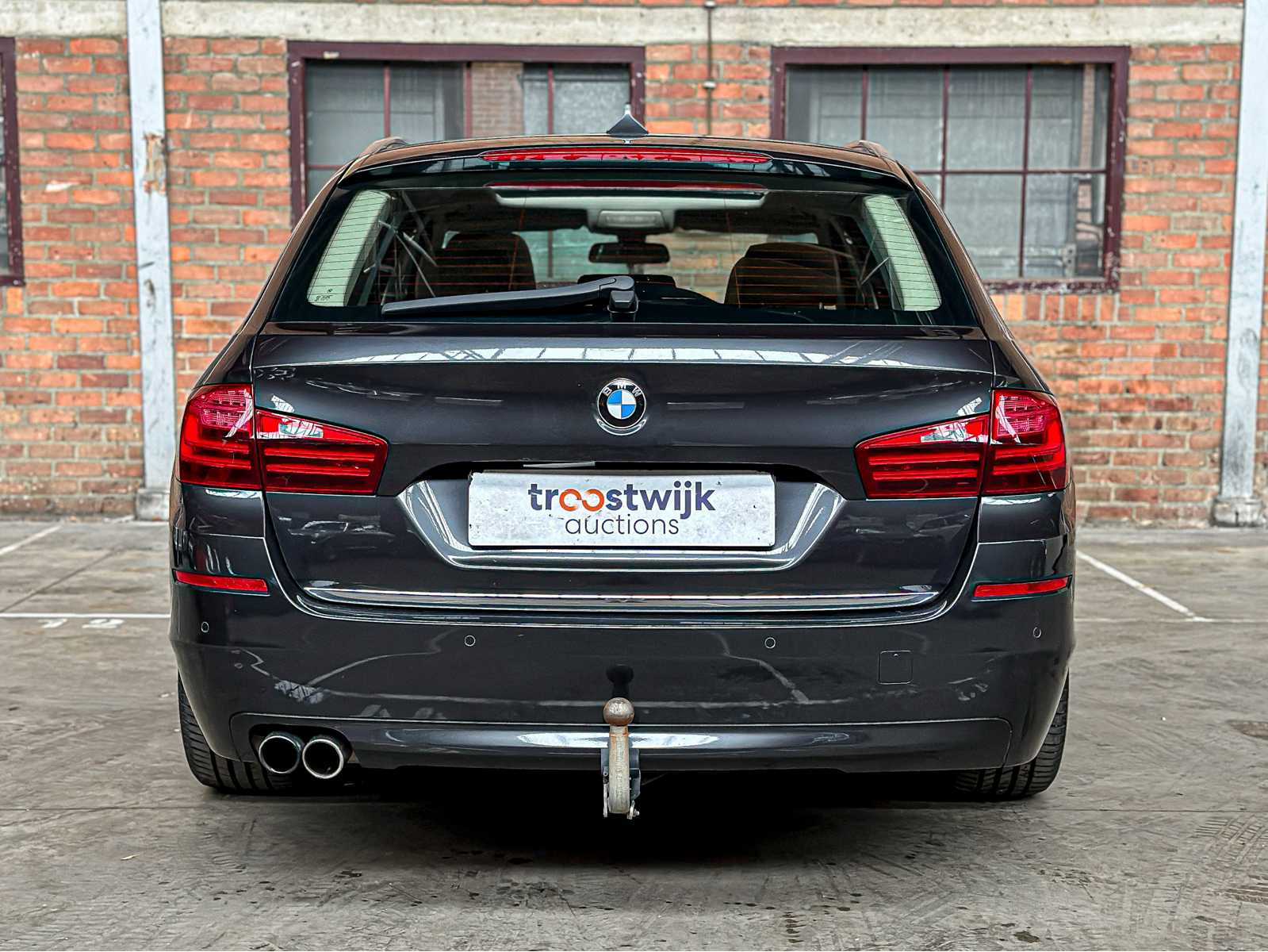 BMW 528i Touring Luxury Edition F11  245pk 2014 5-serie, 6-TZT-71