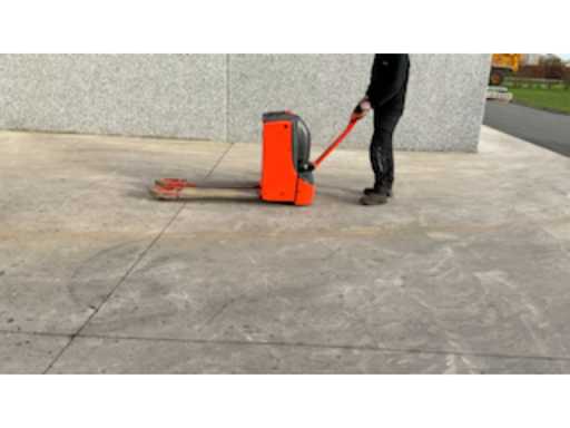 a4ea72c3-ffa6-447e-81a2-2c58094af014.mp4