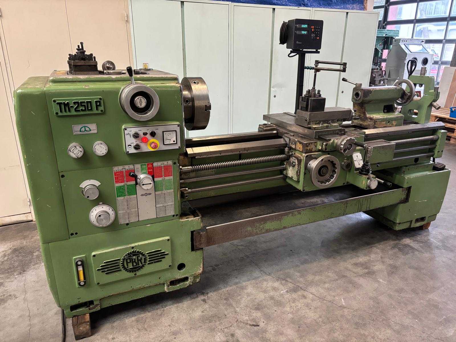 PBR – TM250 – Center lathe