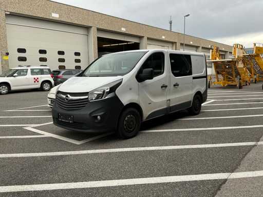 2016 Opel Vivaro Vans