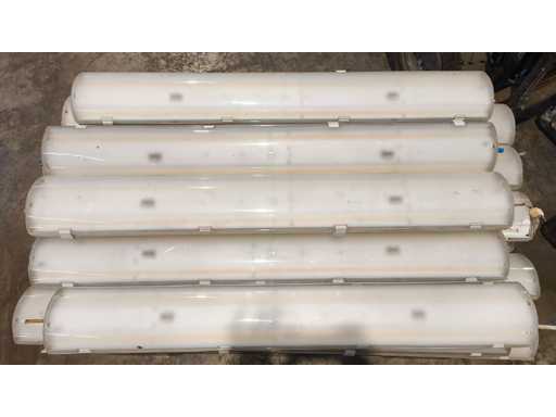   LED ceiling light x 24