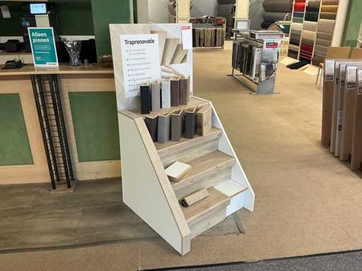 Diverse mobilier de magazin