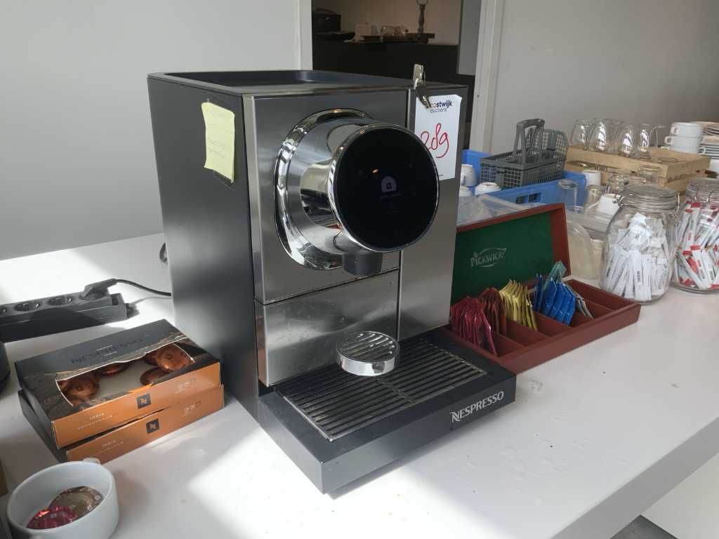 Nespresso 230 Coffee Machine
