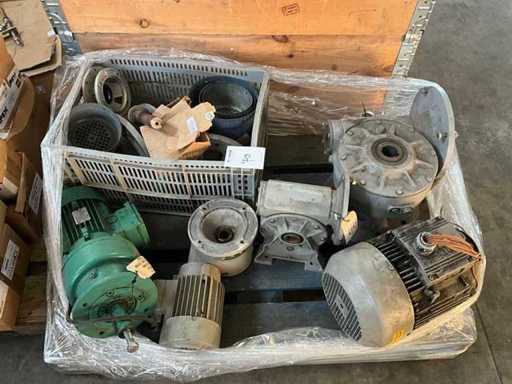 Motor en onderdelen (7x)