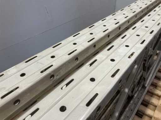 Ouverture de stockage - Palette - Étagère à palettes