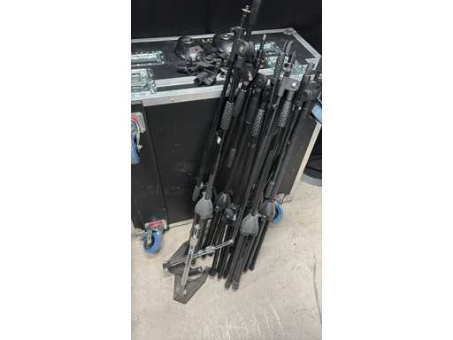 Diverse microfoonstandaards en klemmen