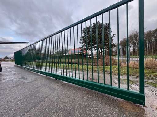 Kopal Taurus Sliding gate on rail