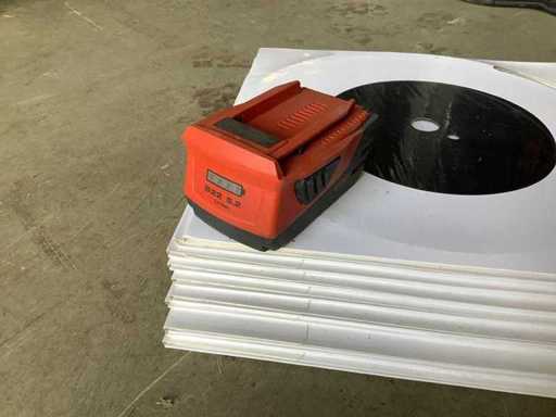 Piles et chargeurs Hilti b22
