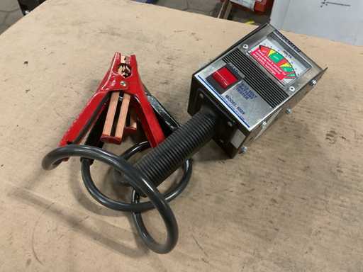 Zugehöriger 6092-Batterietester