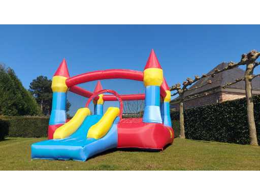 Hüpfburg 'Regenbogen'