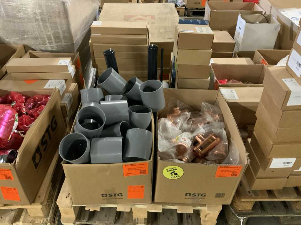 Batch of couplings and plumbing supplies