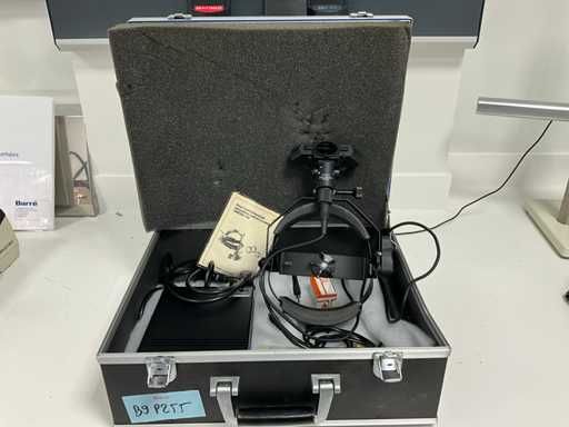 HEINE Omega 100 Mikroskop