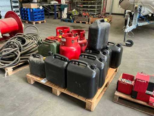 Puszka / butla z gazem (15x)