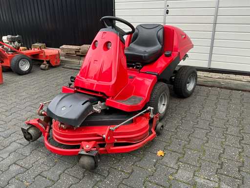 Ma?in? de tuns iarba Countax seria X