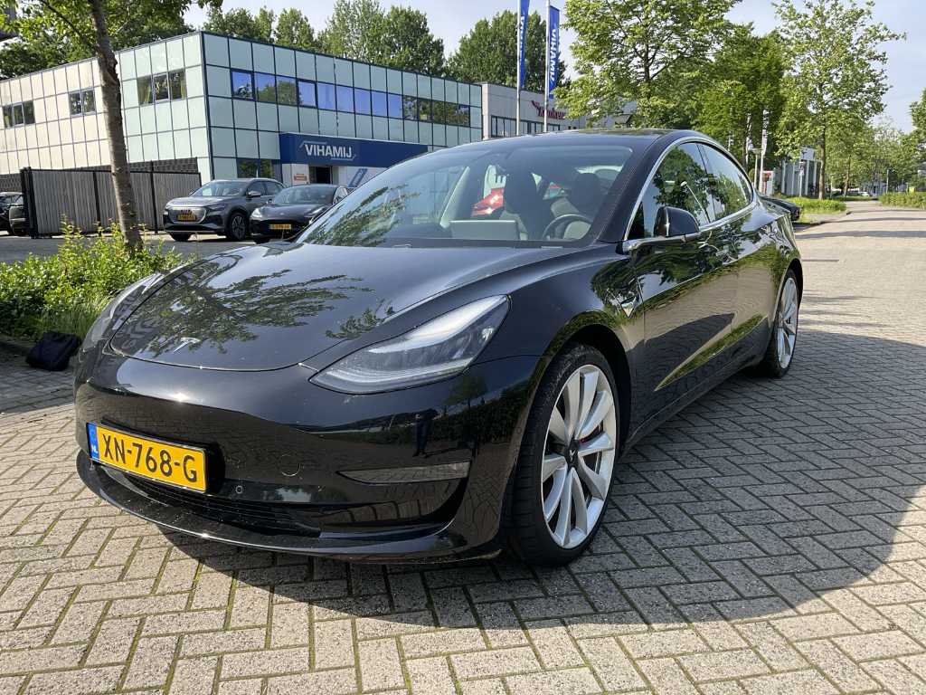 2018 Tesla Model 3 Personenauto