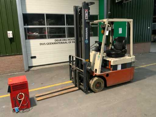 Nissan N01L15U Forklift