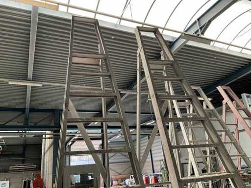 Solide Aluminiumleiter (2x)