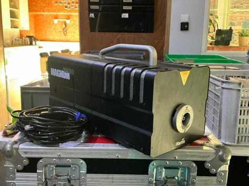 Martin Magnum 1800 Fog Machine