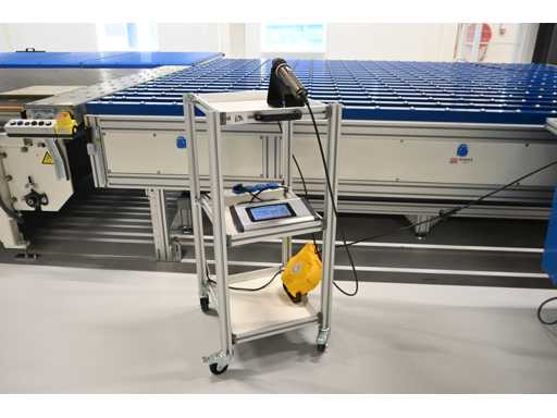 2023 Komax Irmo 230V Infrared Shrink Shrink Maker, inclusiv controler de contracție cu infraroșu Komax IRDC-2000 Exmore și cărucior Rimas Warehouse